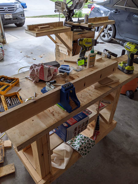 Making pocket holes in lumber